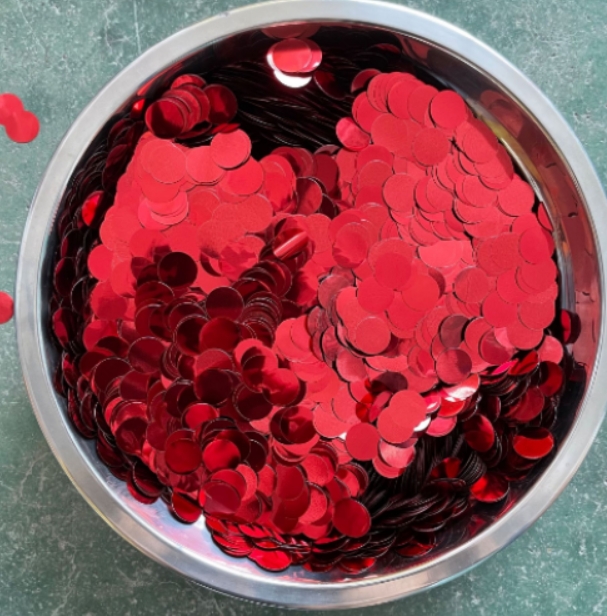 Superior quality metallic tissue paper confetti